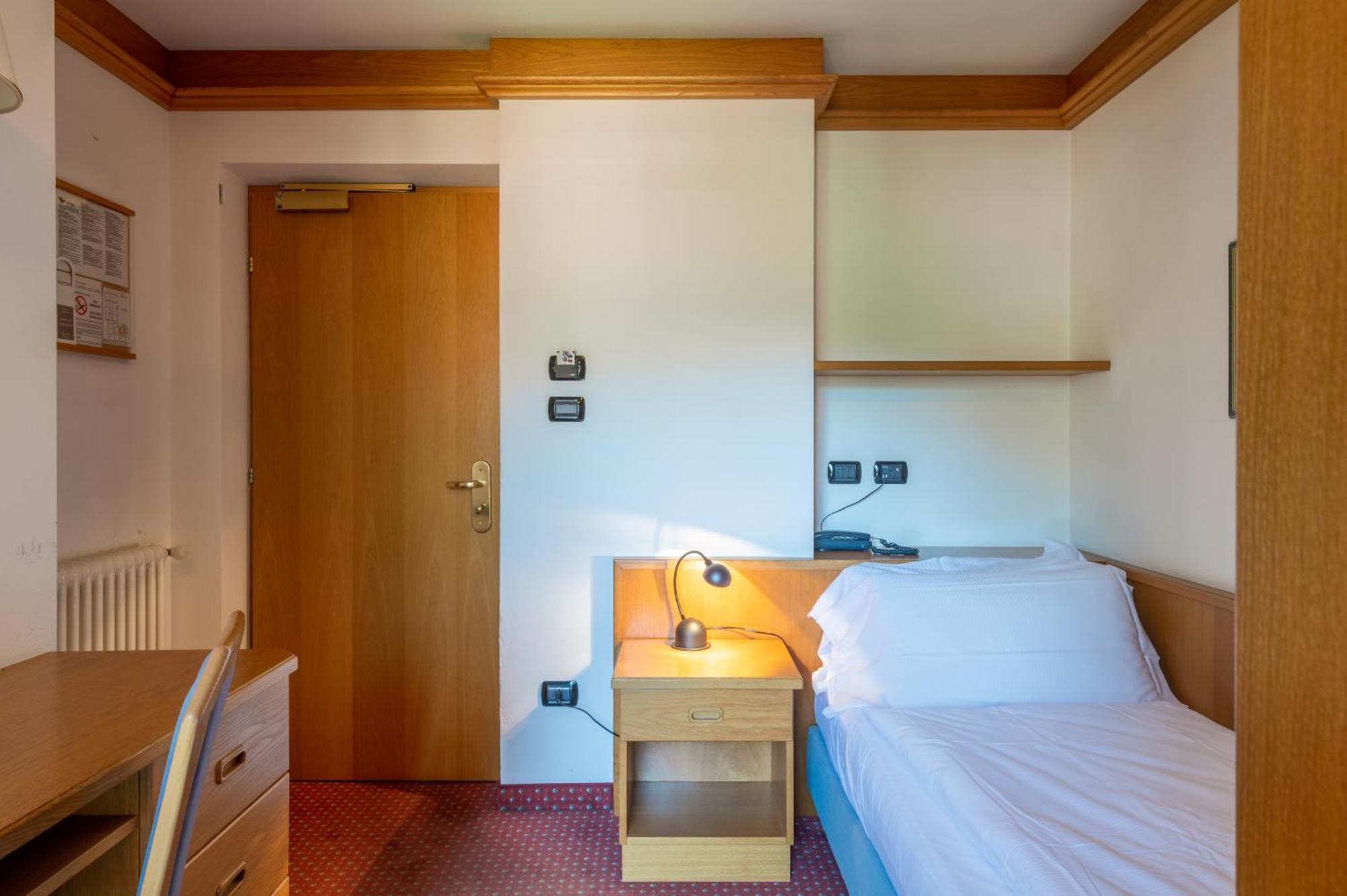 Hotel Meida 3*